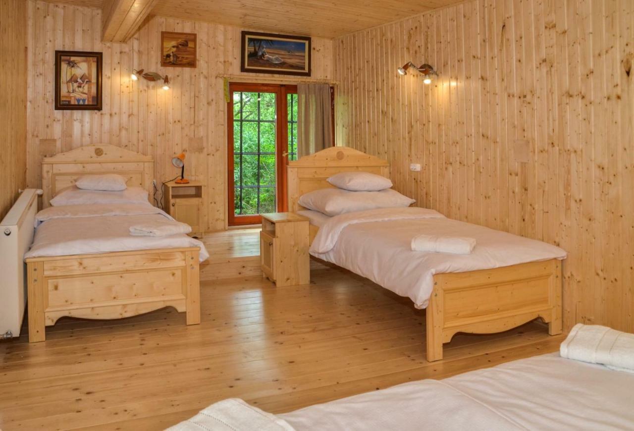 Malom Apartman Derekegyhaz Экстерьер фото