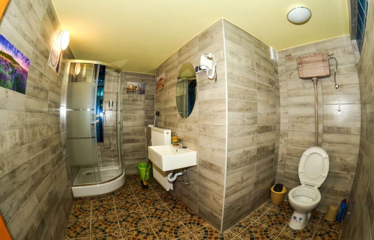 Malom Apartman Derekegyhaz Экстерьер фото