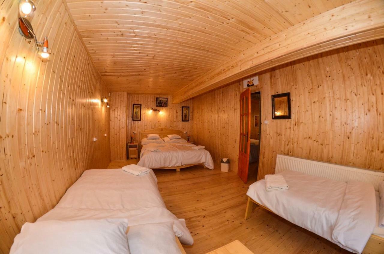 Malom Apartman Derekegyhaz Экстерьер фото