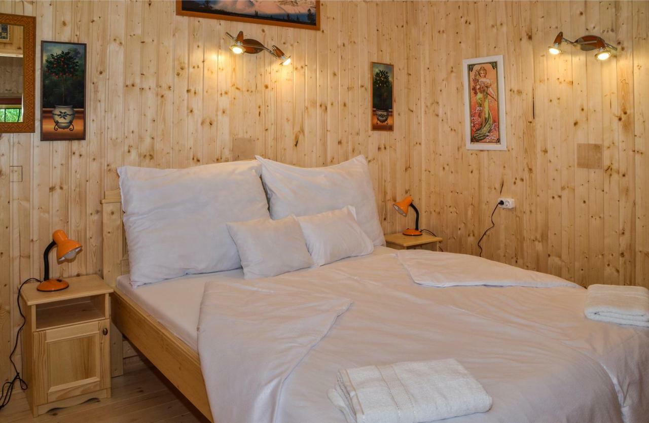 Malom Apartman Derekegyhaz Экстерьер фото
