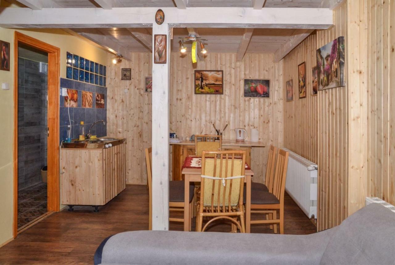 Malom Apartman Derekegyhaz Экстерьер фото